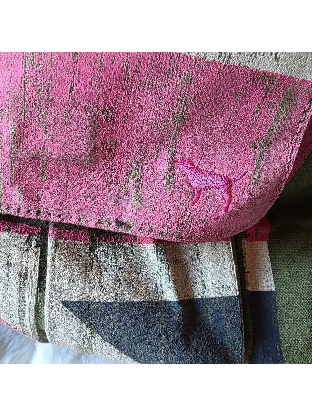 PINK Olive Green and Pink Graphic Weekend Duffel *Rare* - Picture 5 of 13